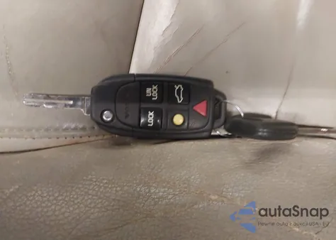 2013 Volvo Xc90 3.2/3.2 Platinum/3.2 Premier Plus from USA, damaged, VIN YV4952CZ0D1657943